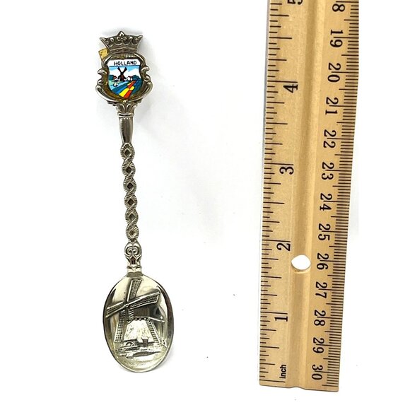 Vintage Holland Souvenir Spoon With Enamel Crest & Windmill Design B147 - Picture 4 of 5